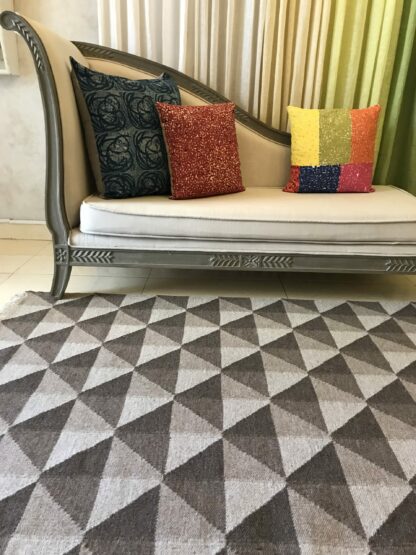 Savanah Rug 4x6’ - Image 2